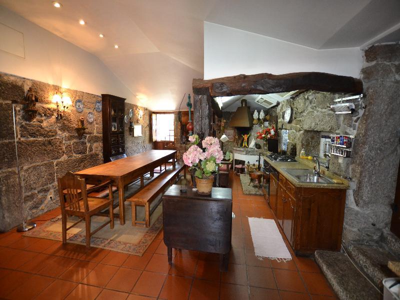 Quinta De Cima De Eiriz Guest House Guimarães Екстериор снимка