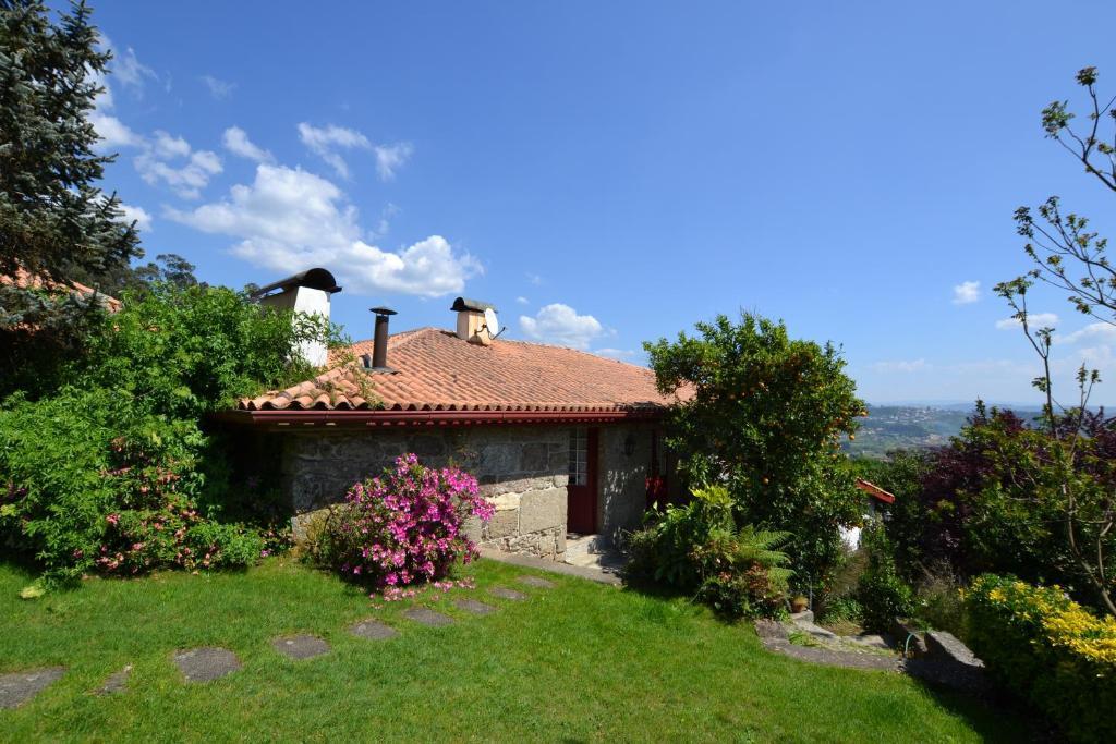 Quinta De Cima De Eiriz Guest House Guimarães Екстериор снимка
