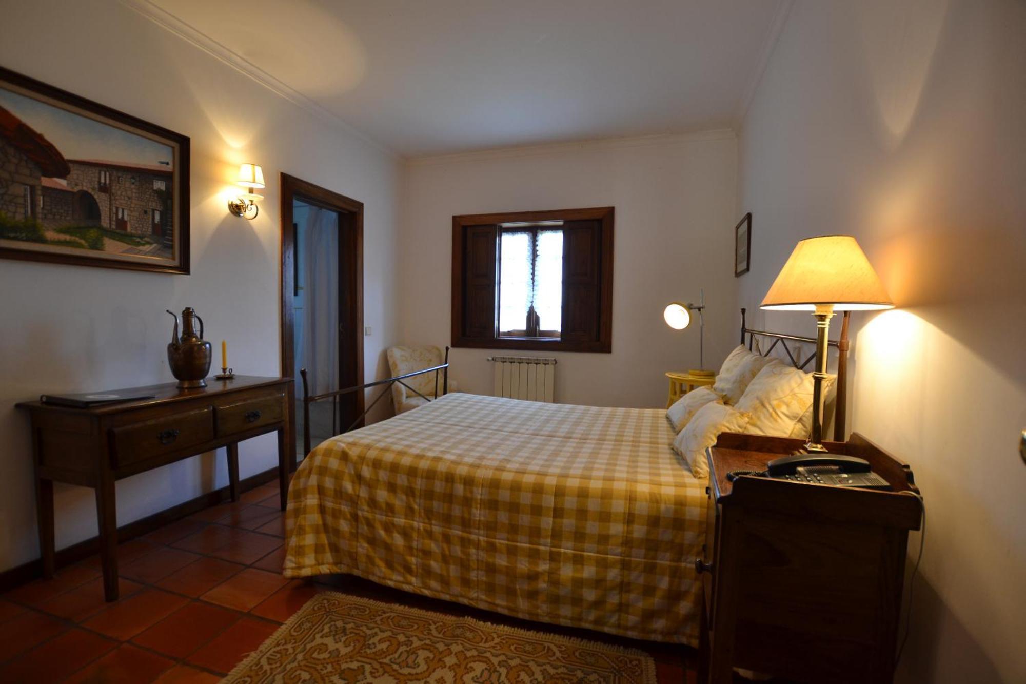 Quinta De Cima De Eiriz Guest House Guimarães Екстериор снимка