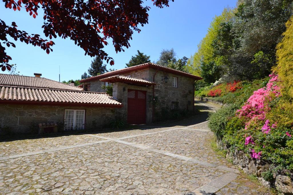 Quinta De Cima De Eiriz Guest House Guimarães Екстериор снимка